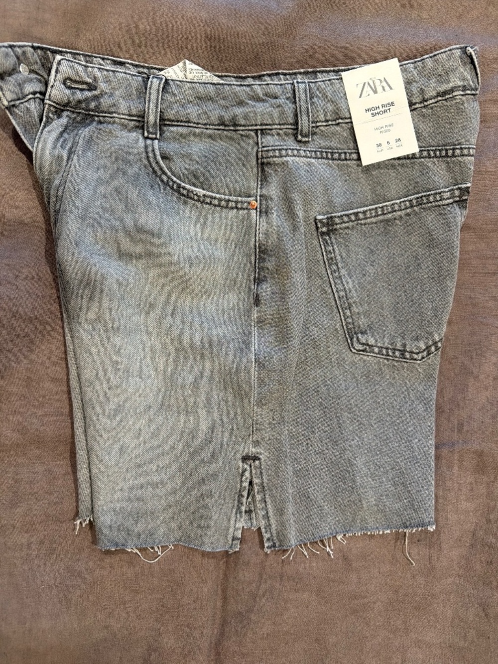 Zara High Rise Gray Denim Shorts Size 6 NWT